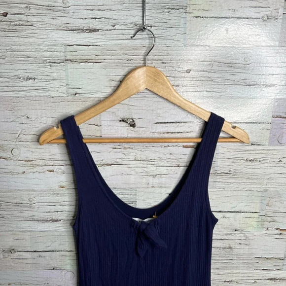 Cupcakes and  cashmere blue midi dress size xs NWT - Picture 4 of 9